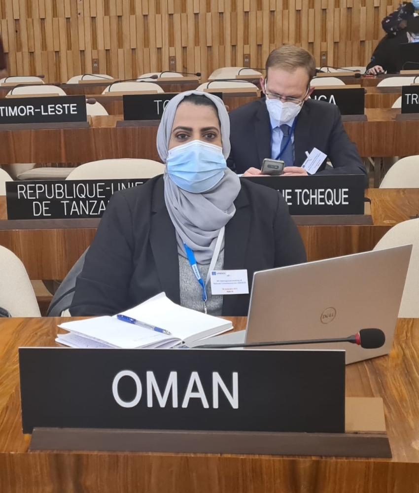 آمنة البلوشية ـ أمينة اللجنة