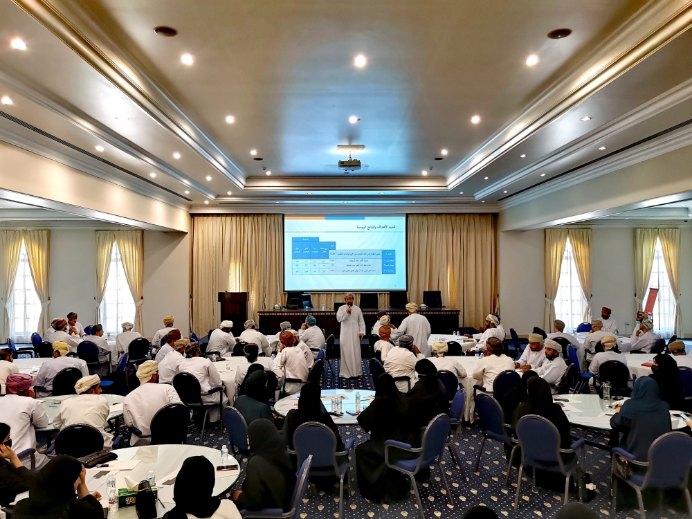 المشاركون في حلقة العمل