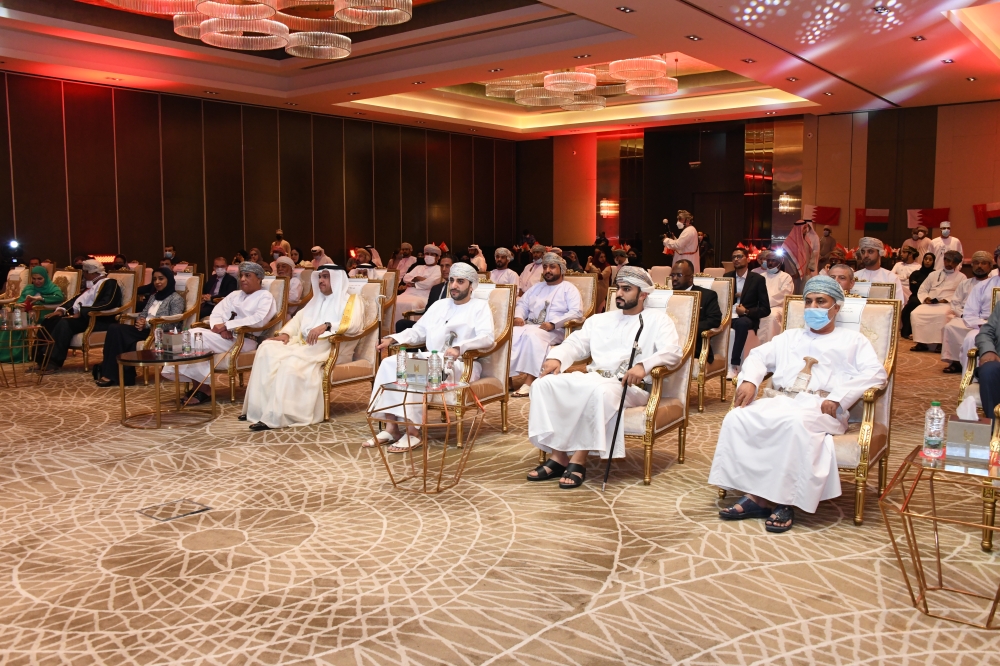 راعي الحفل والحضور 