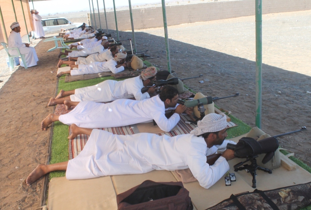 من البطولات الماضية للرماية بالأسلحة التقليدية