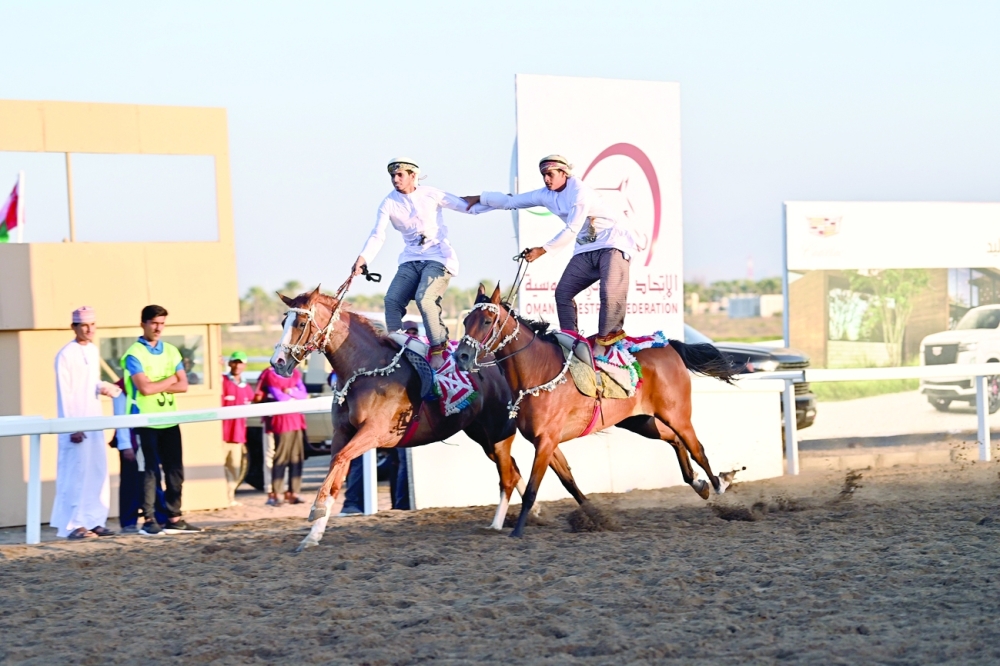 من ركض العرضة