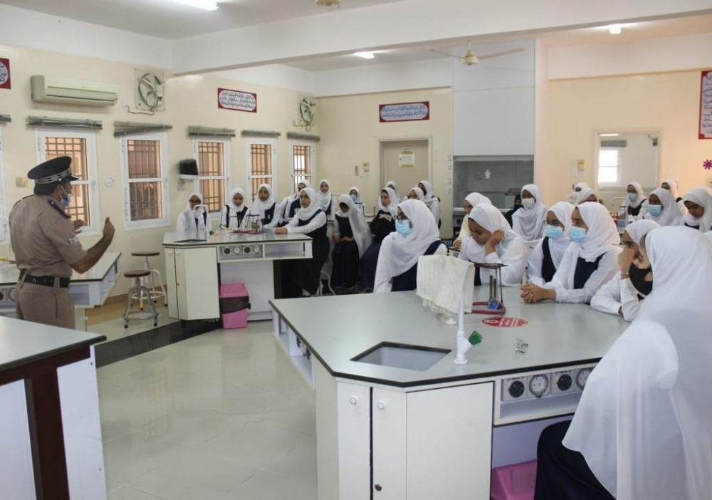 من المحاضرة التوعوية للطالبات