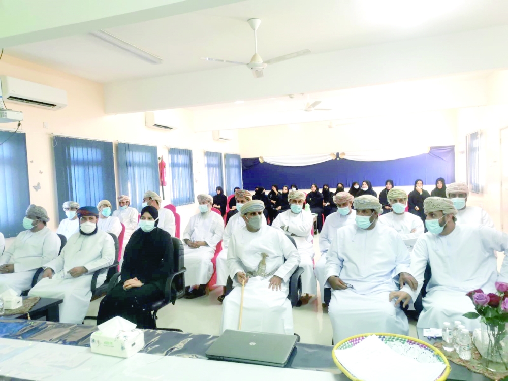 من تشكيل مجلس أولياء الأمور بضنك