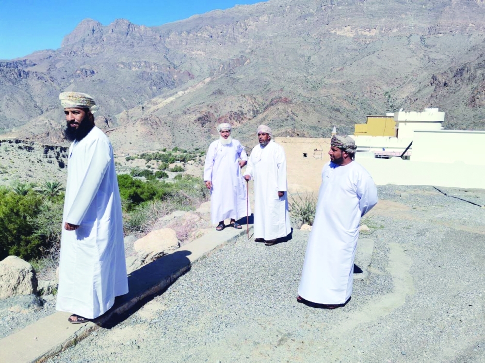 المختصون يعاينون المواقع الملائمة للاستزراع