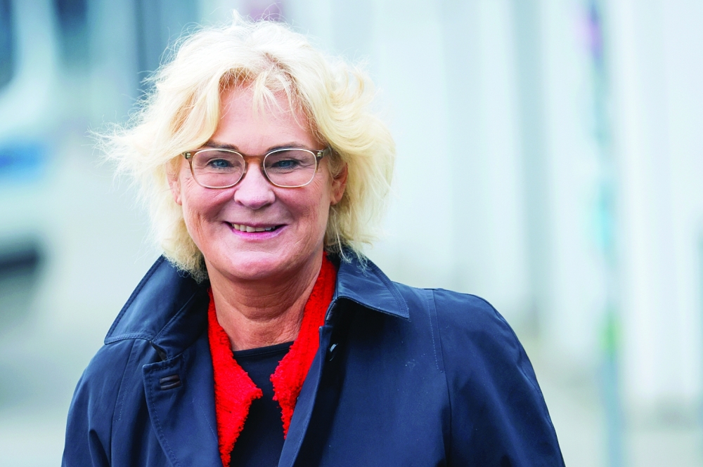 وزيرة الدفاع الألمانية الجديدة كريستينه لامبرشت 