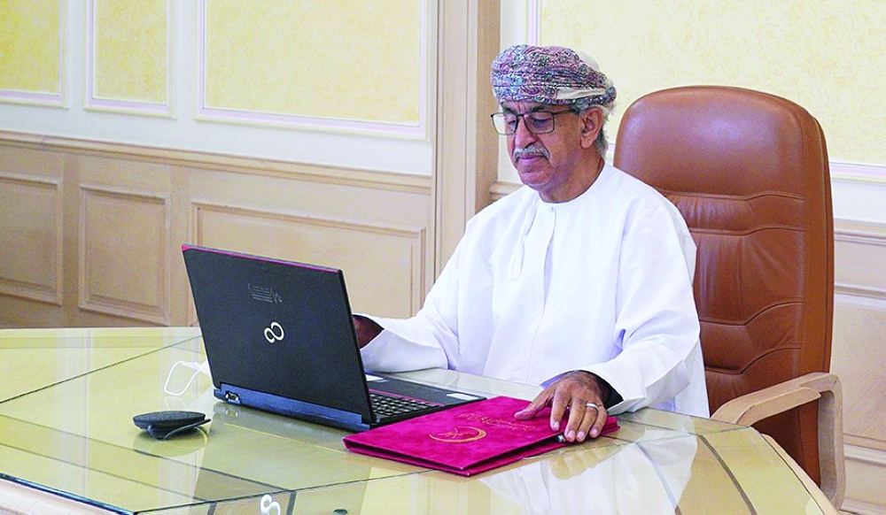  الجلسة الحوارية عبر الاتصال المرئي