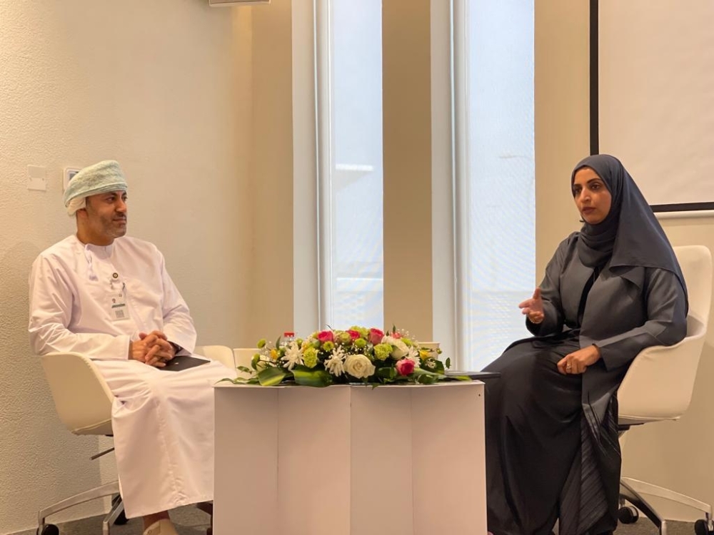 جانب من الجلسة الحوارية