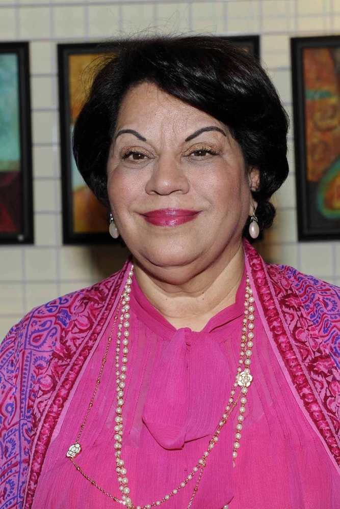 الفنانة ثريا البقصمي