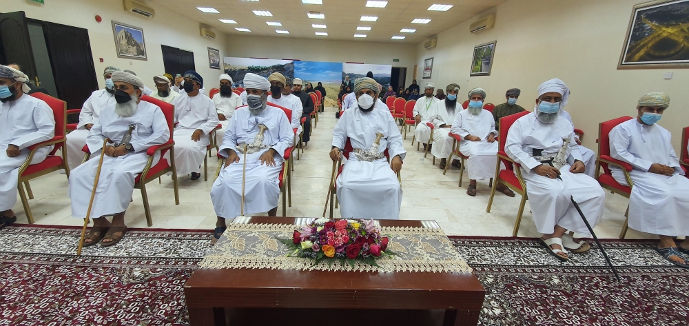  راعي المناسبة والحضور اثناء الاحتفال 