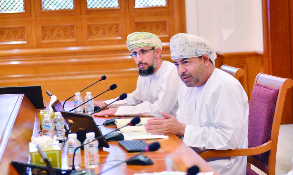 د. سعيد الربيعي يتحدث خلال اللقاء