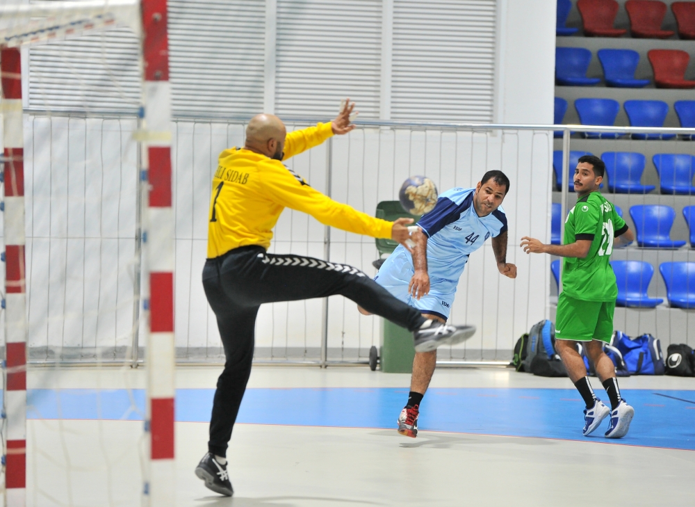 من لقاءات دوري اليد