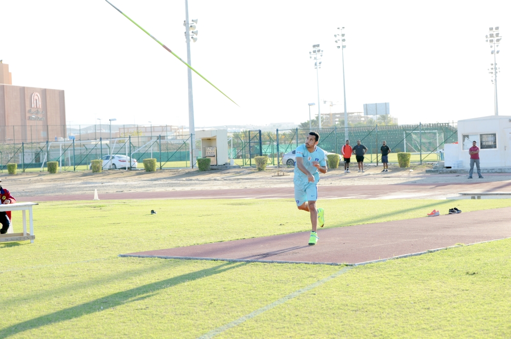 جانب من مسابقة رمي الرمح