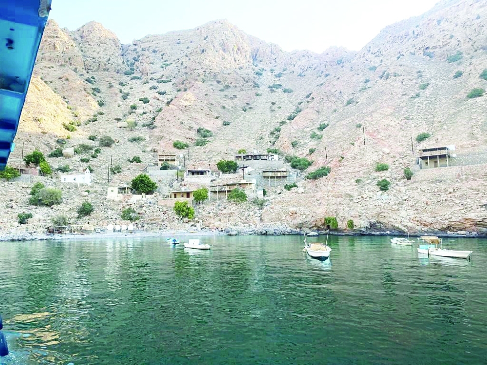 الجزر البحرية التي ستستفيد من محطة التحلية