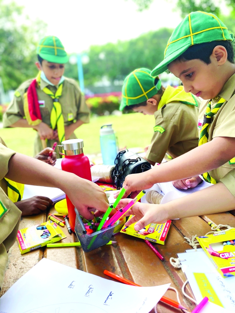 جانب من أنشطة الأشبال في الملتقى