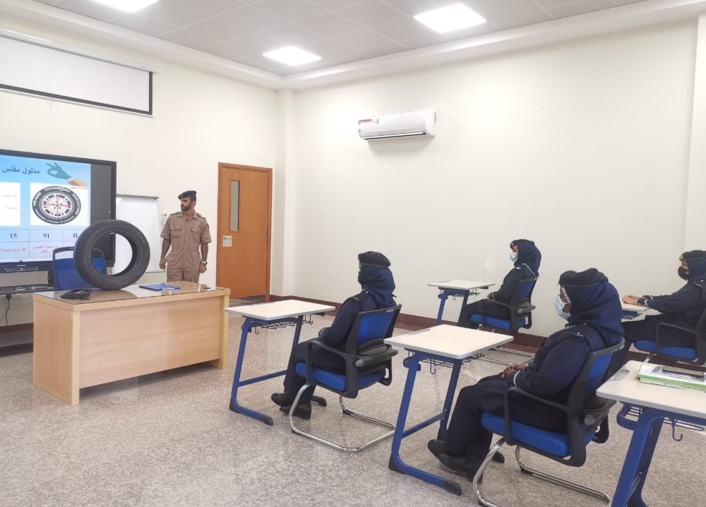 جانب من برنامج معهد السلامة المرورية بشمال الباطنة