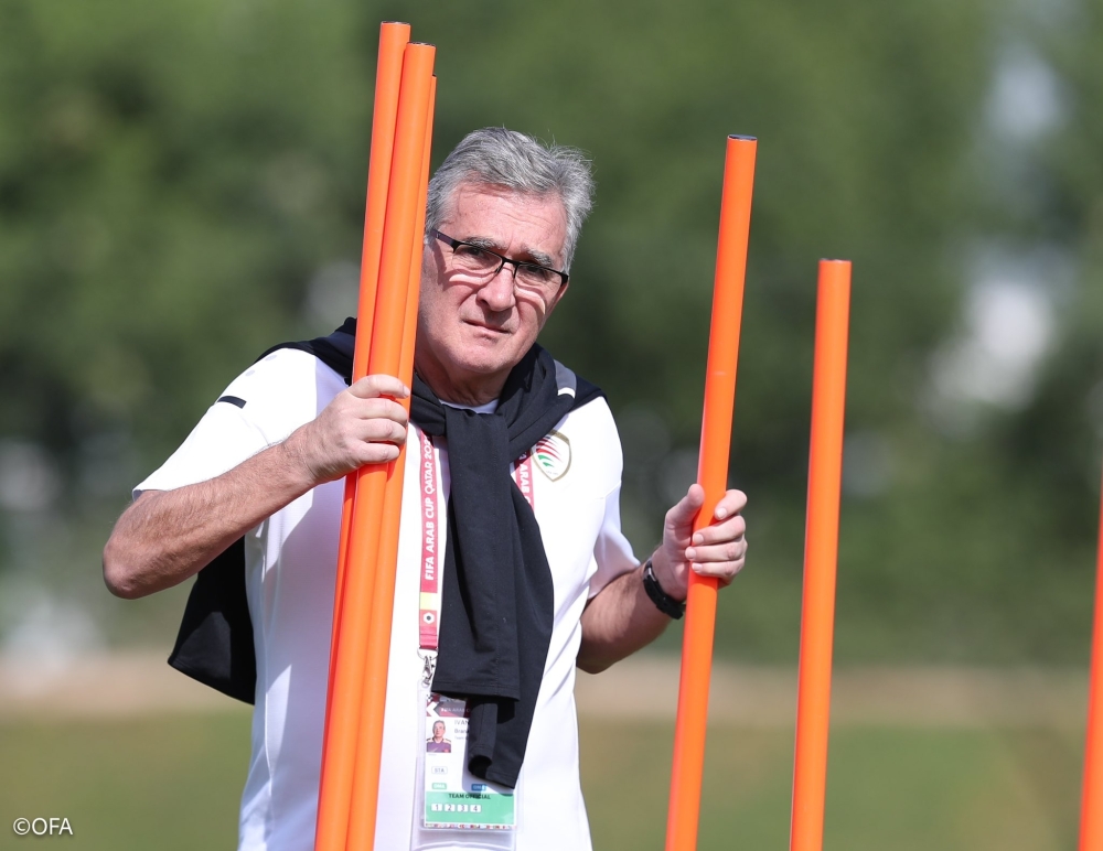 برانكو مع ادوات التدريب