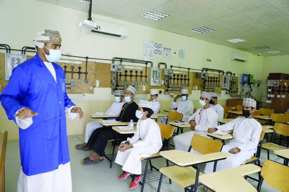 من حلقات العمل المنفذة