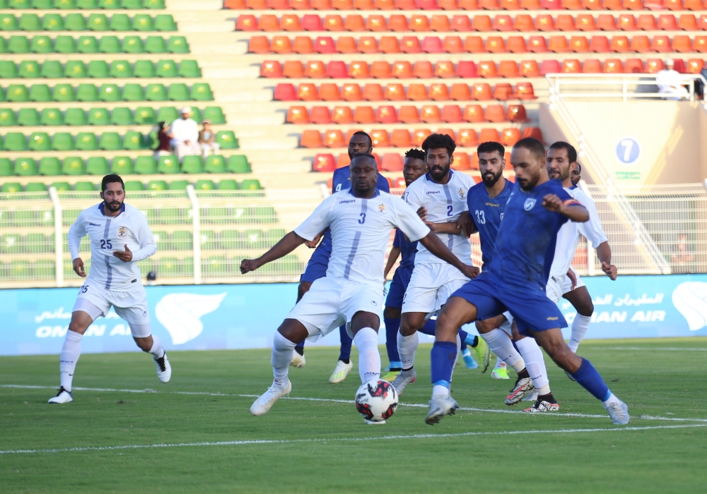 من لقاءات نزوى بدوري عمانتل