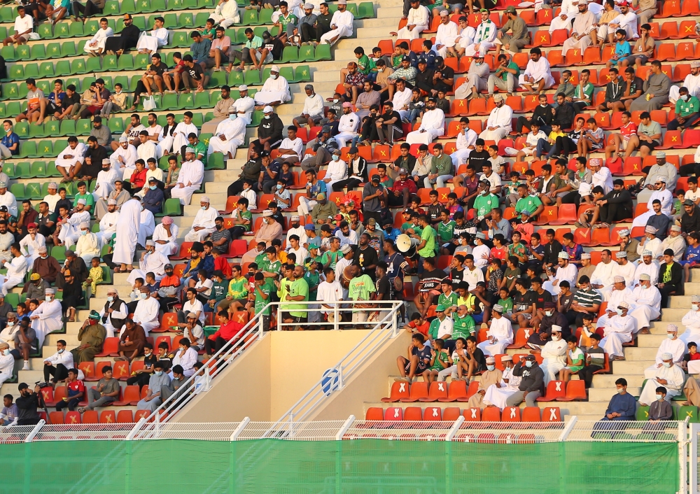 جماهير صحار في اللقاء