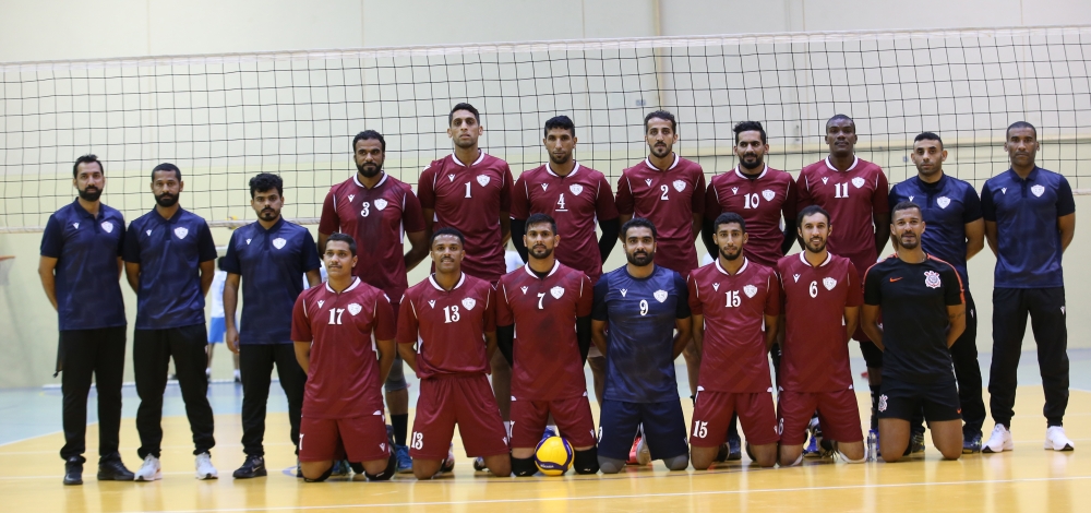 فريق الكامل والوافي للكرة الطائرة