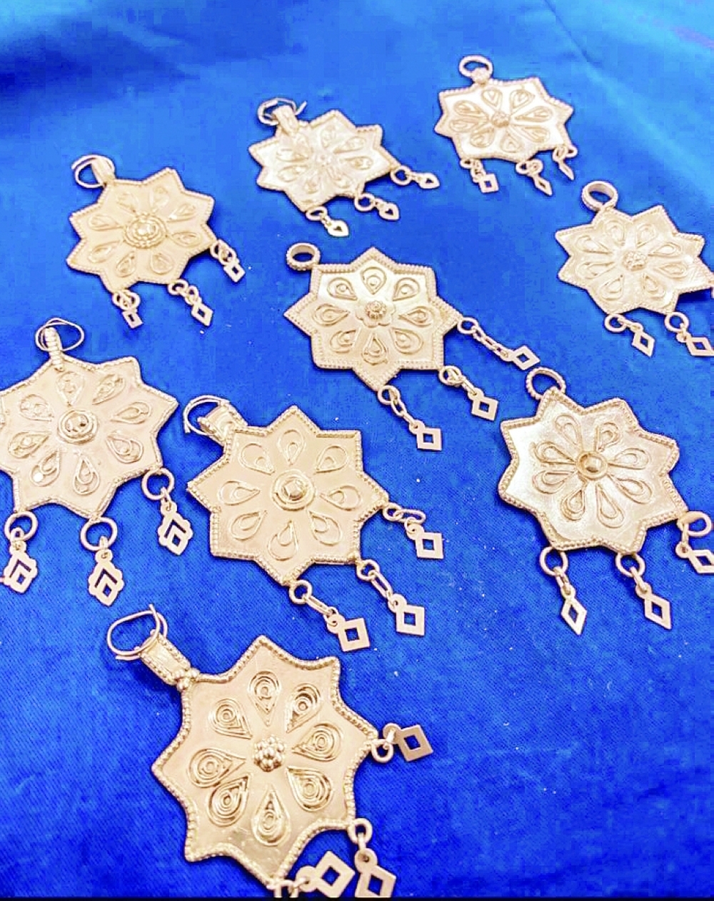 من منتجات البدر للفضيات