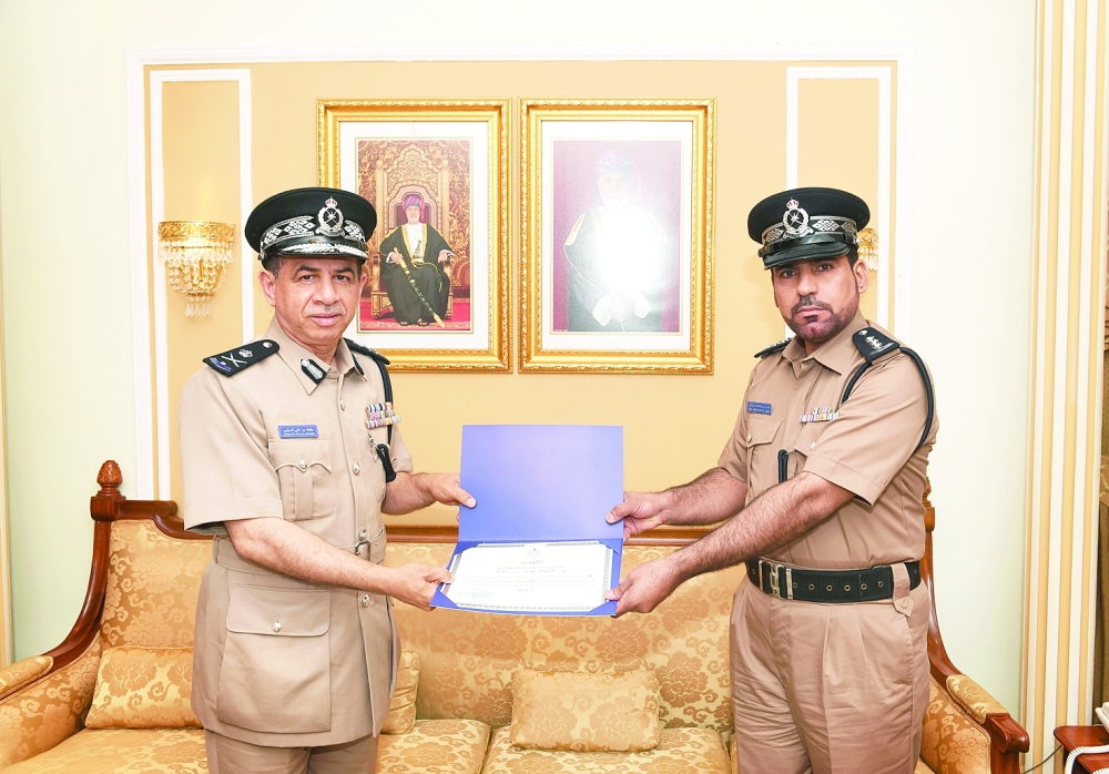 تكريم النقيب عادل البادي