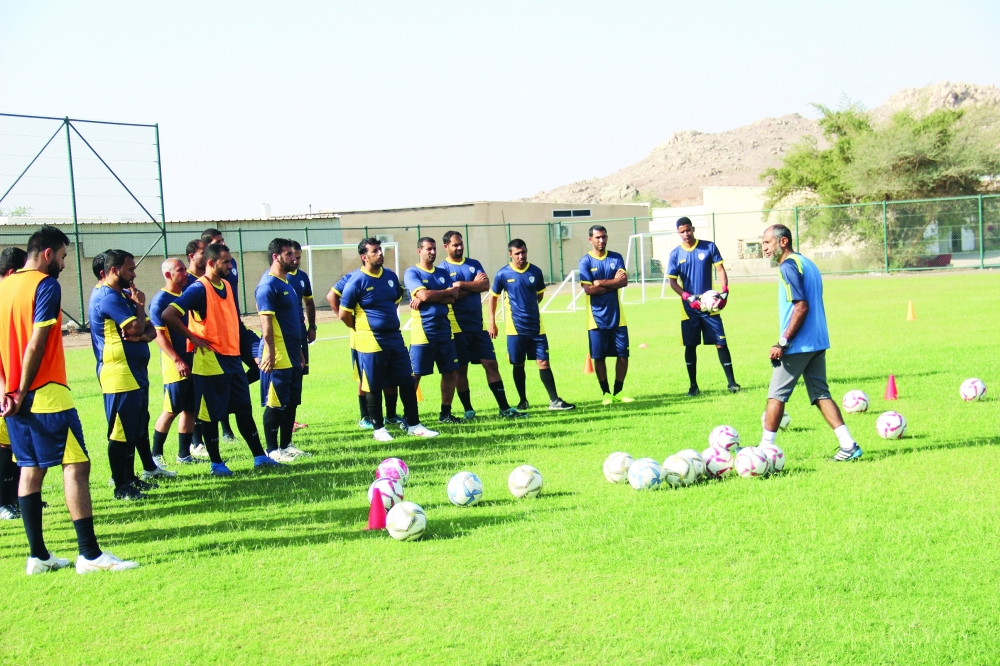 جانب من التدريب العملي للمدربين