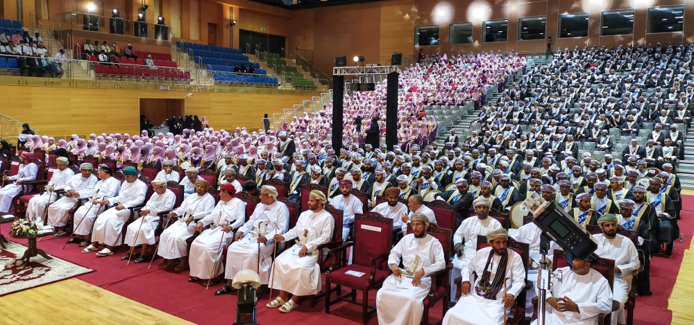 جانب من حضور حفل التخرج