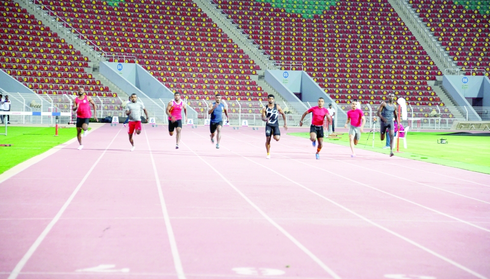من اختبارات لاعبي منتخب ألعاب القوى تصوير - خلفان الرزيقي