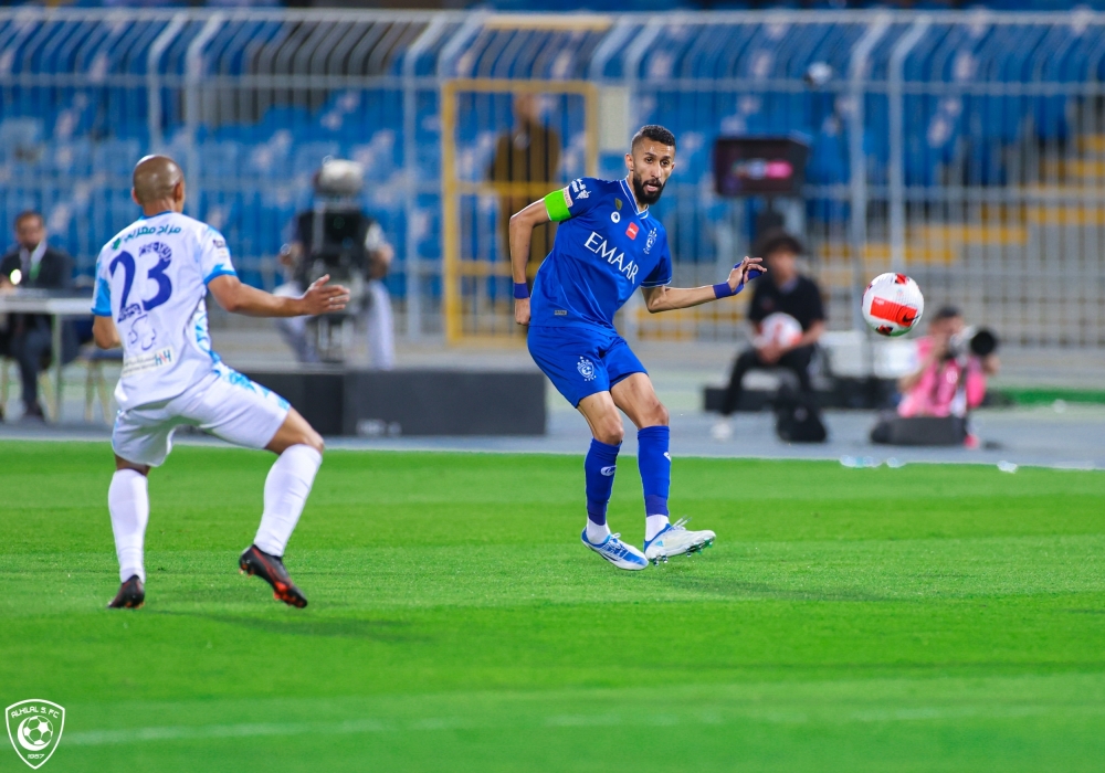 جانب من لقاء الهلال وأبها