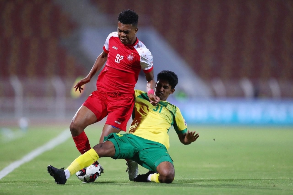 جانب من لقاء ظفار أمام السيب في الدوري