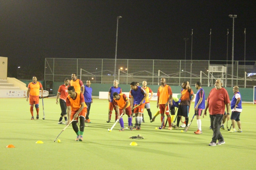 جانب من تدريبات المهارية للاعبين