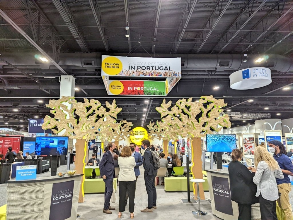 من أعمال المعرض المصاحب 