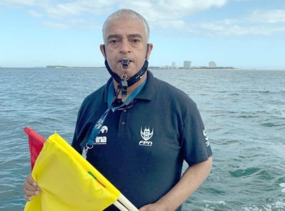 الحكم عبدالمنعم العلوي