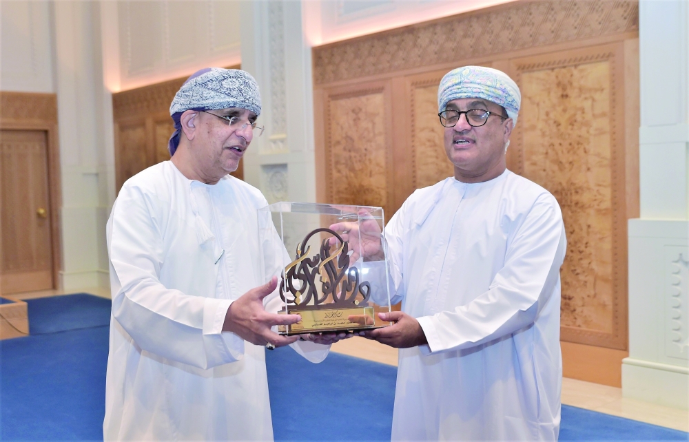 تكريم الموظفين