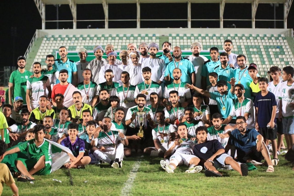 تكريم فريق العربي بلقب الدورة 
