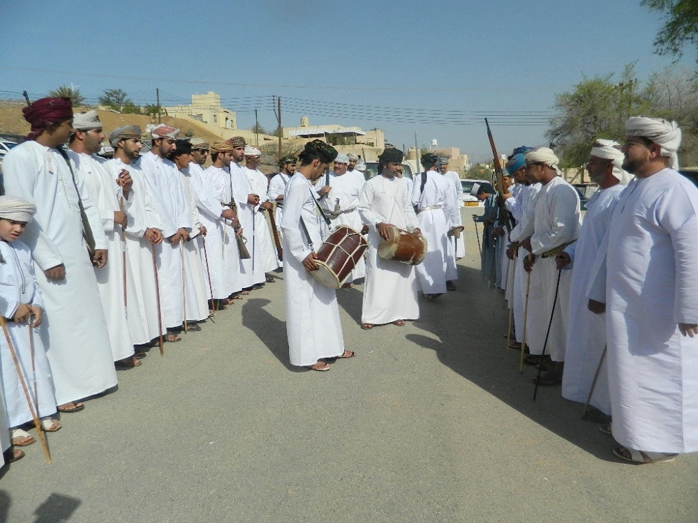 من أداء فرقة الفنون الشعبية