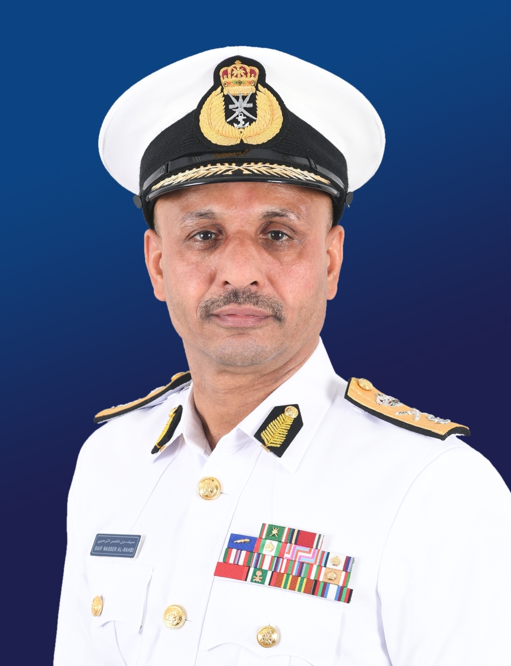 اللواء الركن بحري سيف بن ناصر الرحبي قائد البحرية السلطانية العمانية