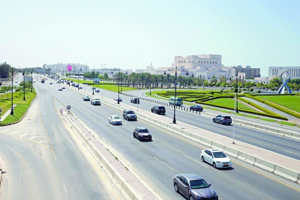 دراسات وحلول مطروحة لمواجهة الازدحام المروري
