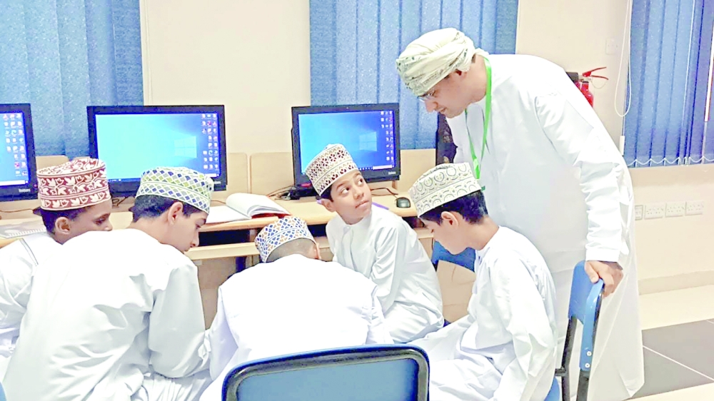 جانب من البرامج التدريبية