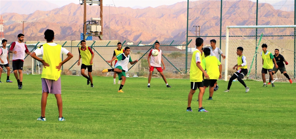 جانب من تجارب أداء اللاعبين 