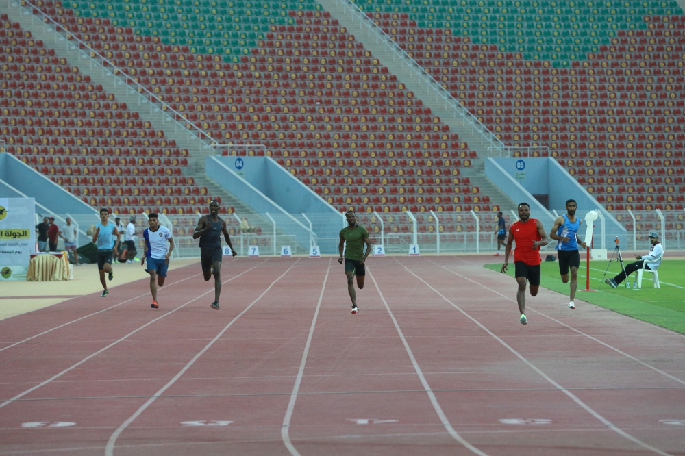 جانب من منافسات الجري