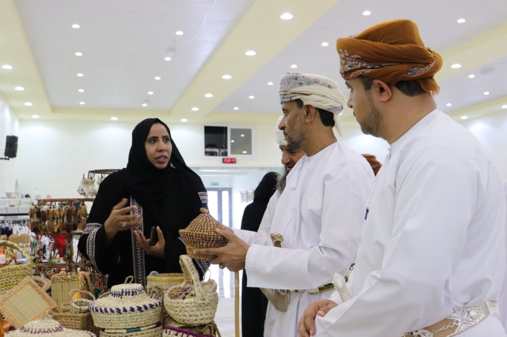 المعرض المفتوح للأسر المنتجة
