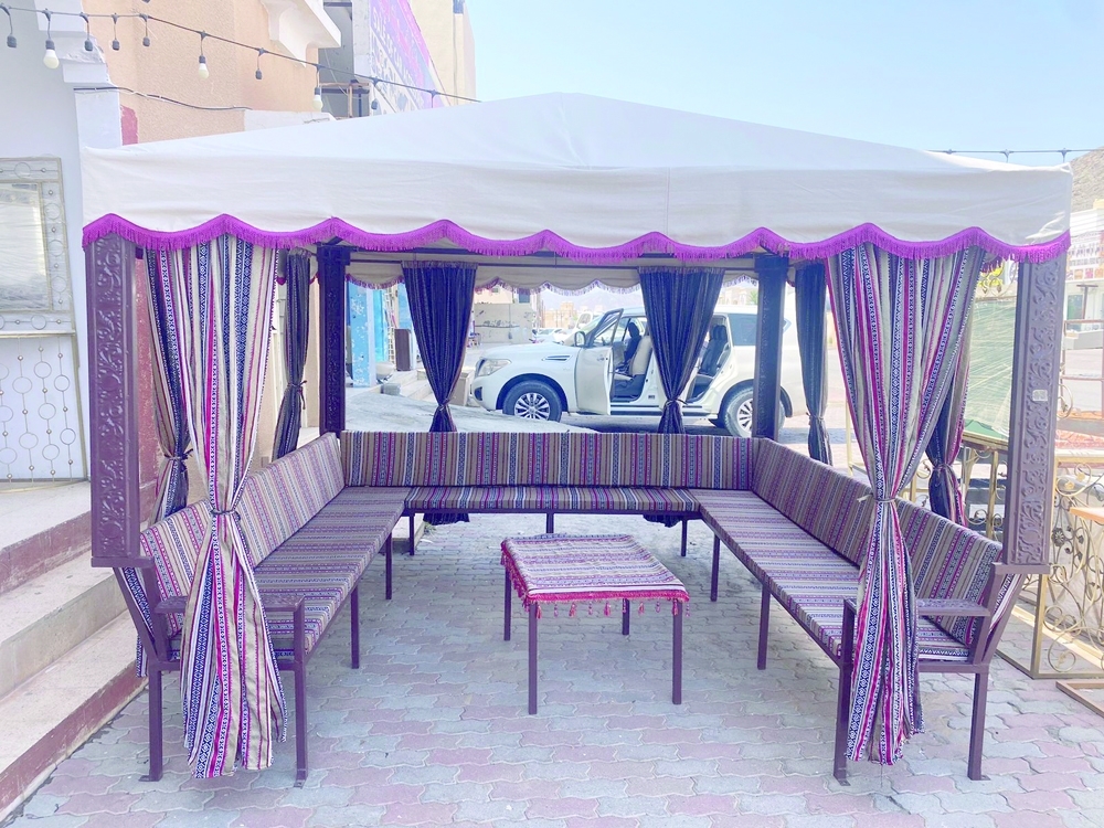 من أعمال ورشة الماجد للأثاث