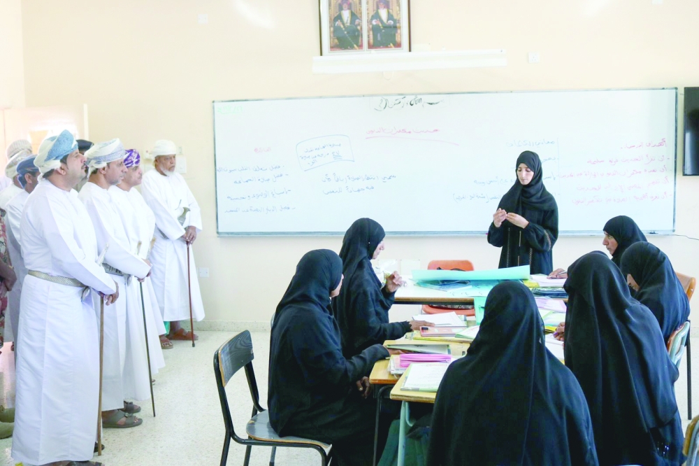 الفصول الدراسية لمشروع القرية المتعلمة بالجبل الأخضر 