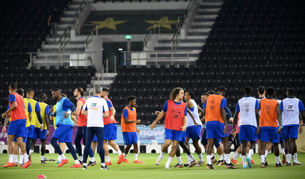 جانب من الحصة التدريبية لمنتخب فرنسا
