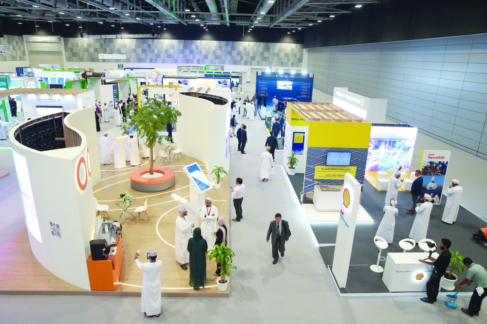 المعرض يحتضن 30 شركة محلية وعالمية