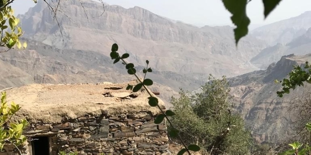  معالم اثريه تضمها القرية بين جنباتها 