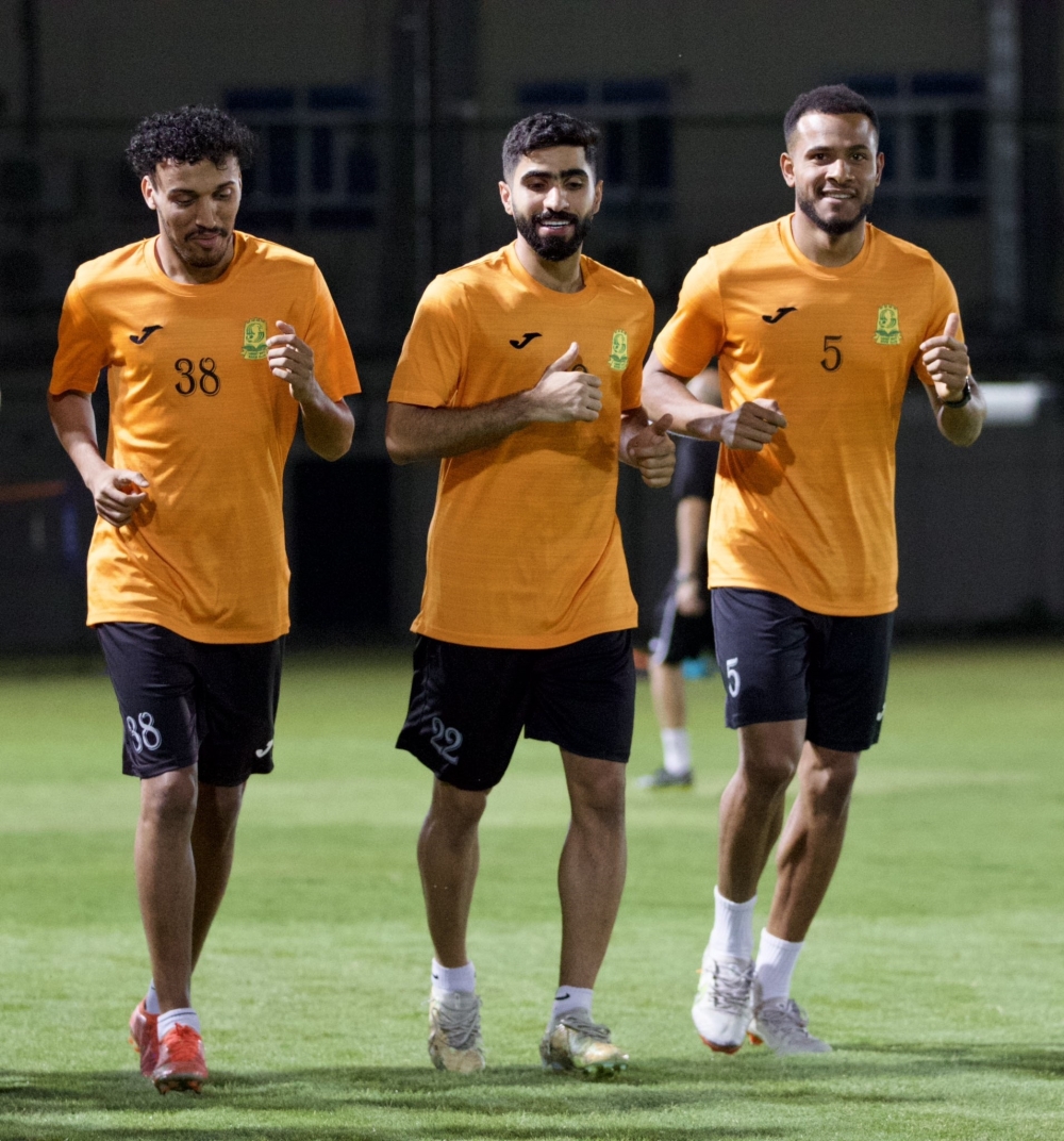 من الحصص التدريبية للفريق الكروي الأول بنادي السيب