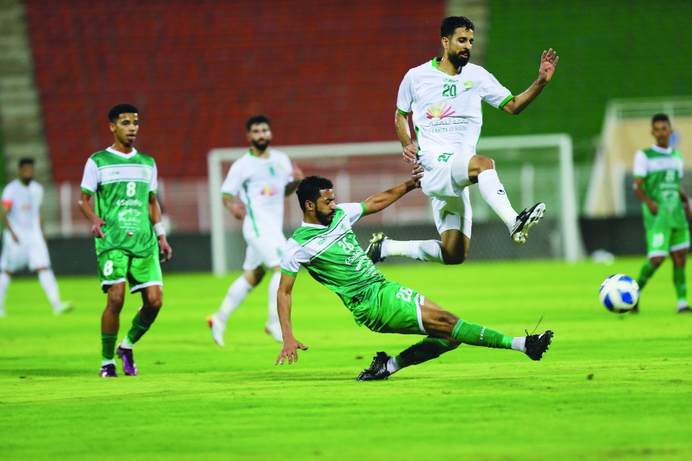 من لقاءات دوري عمانتل